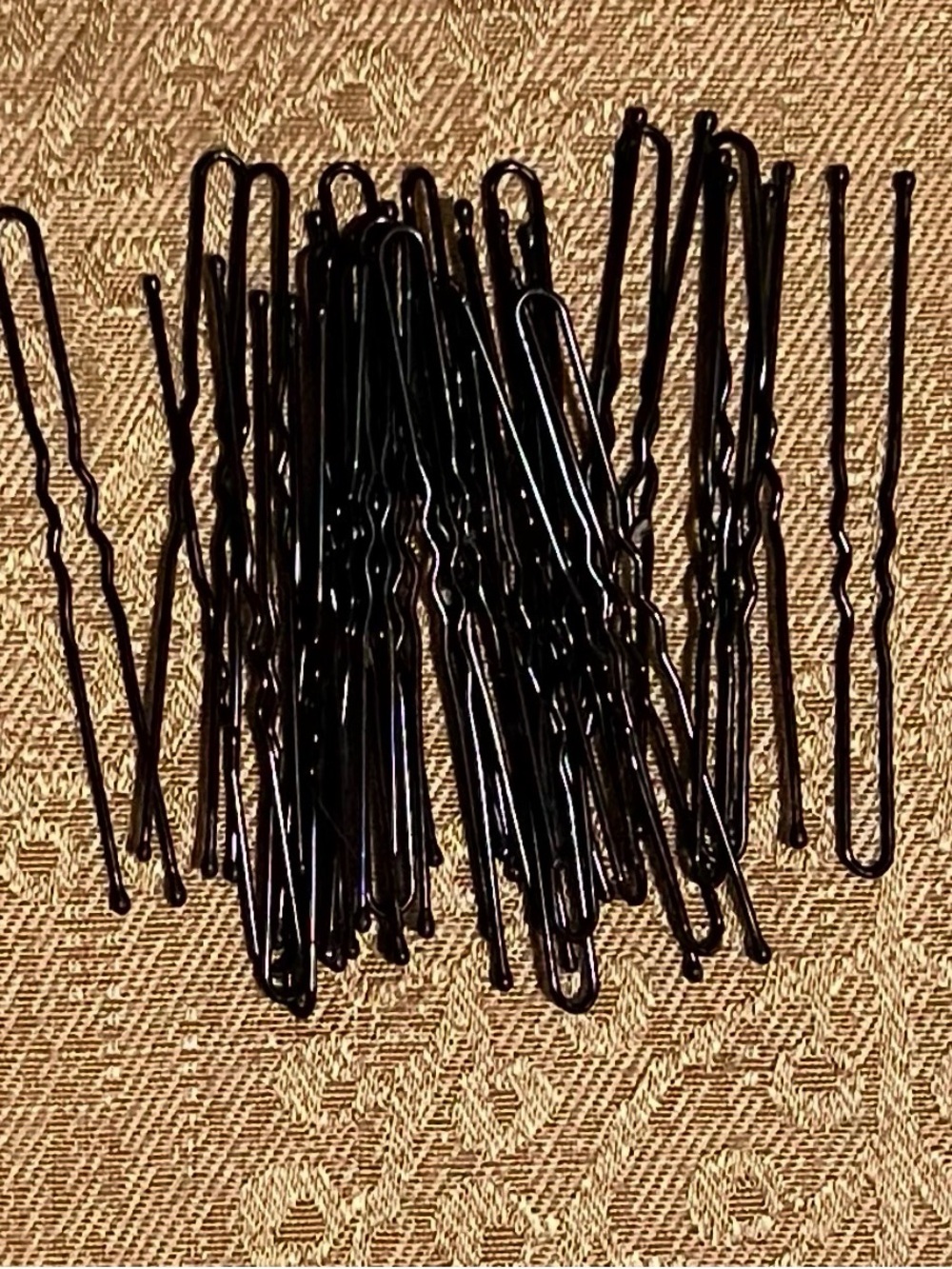 Everyday Black Bobby Pins – Secure Hair Grip